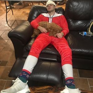 Meet your Posher, Logan